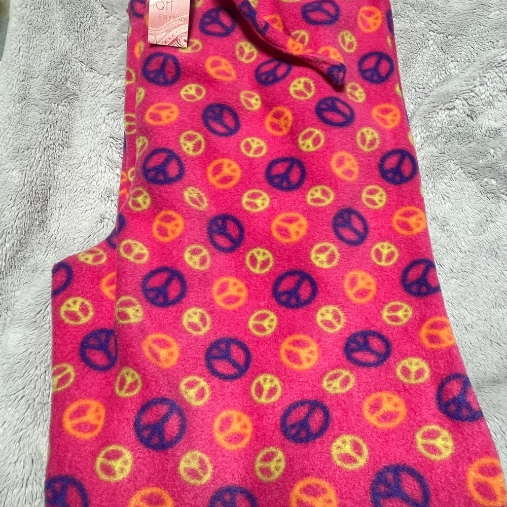 Woman’s Pink and Purple Fleece Pants size L.